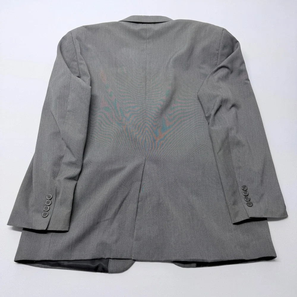 Van Heusen Mens 44R Grey Suit Jacket Blazer Two Button Textured Suit Separates